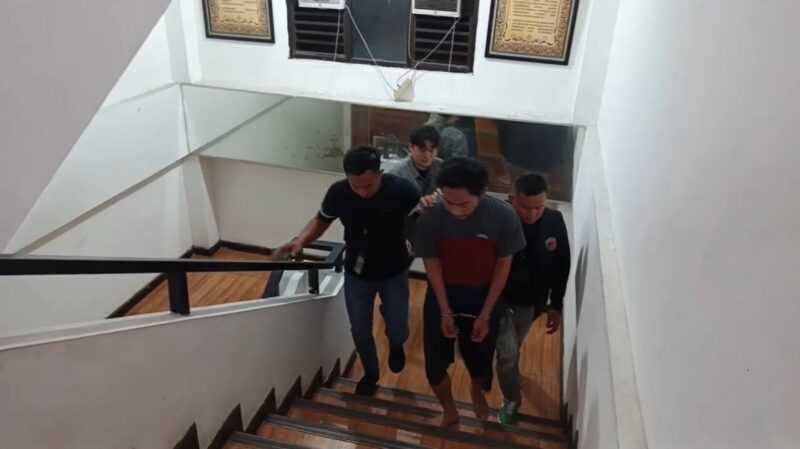 Polisi meringkus SB (34) yang nekad membawa kabur anak perempuan dibawah umur