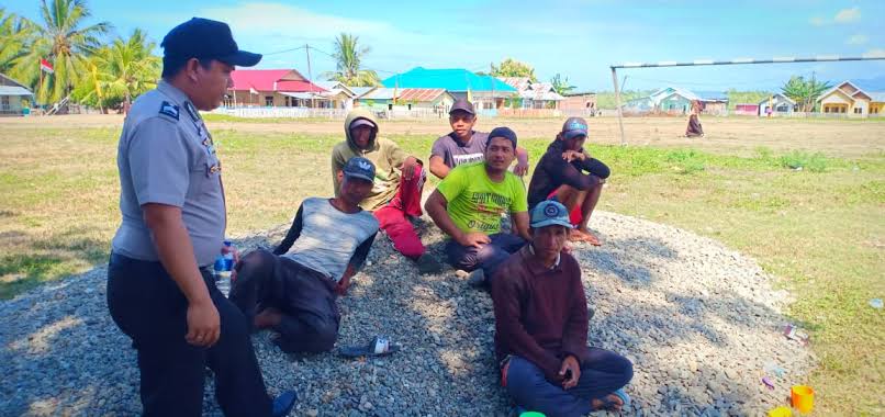 Polisi sampaikan pesan-pesan kamtibmas kepada warga