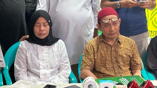 Zulkifli, ayah Affan Kurniawan, meminta keadilan atas tewasnya putranya yang dilindas kendaraan taktis Brimob di Pejompongan. (Dok-Polri)