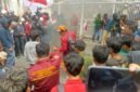 Api melalap Gedung DPRD NTB di Mataram saat massa membakar dan menjarah sejumlah barang, Sabtu (30/8/2025). (Dok-Ilustrasi)