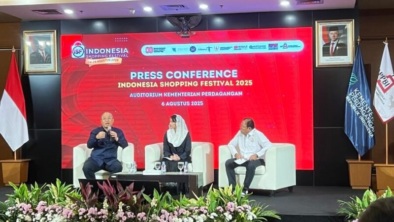 Indonesia Shopping Festival (ISF) 2025 akan digelar serentak di 400 mal seluruh Indonesia, Rabu (14/8/2025). Diskon hingga 80 persen bikin kantong aman, belanja jalan terus. (Dok-Istimewa)