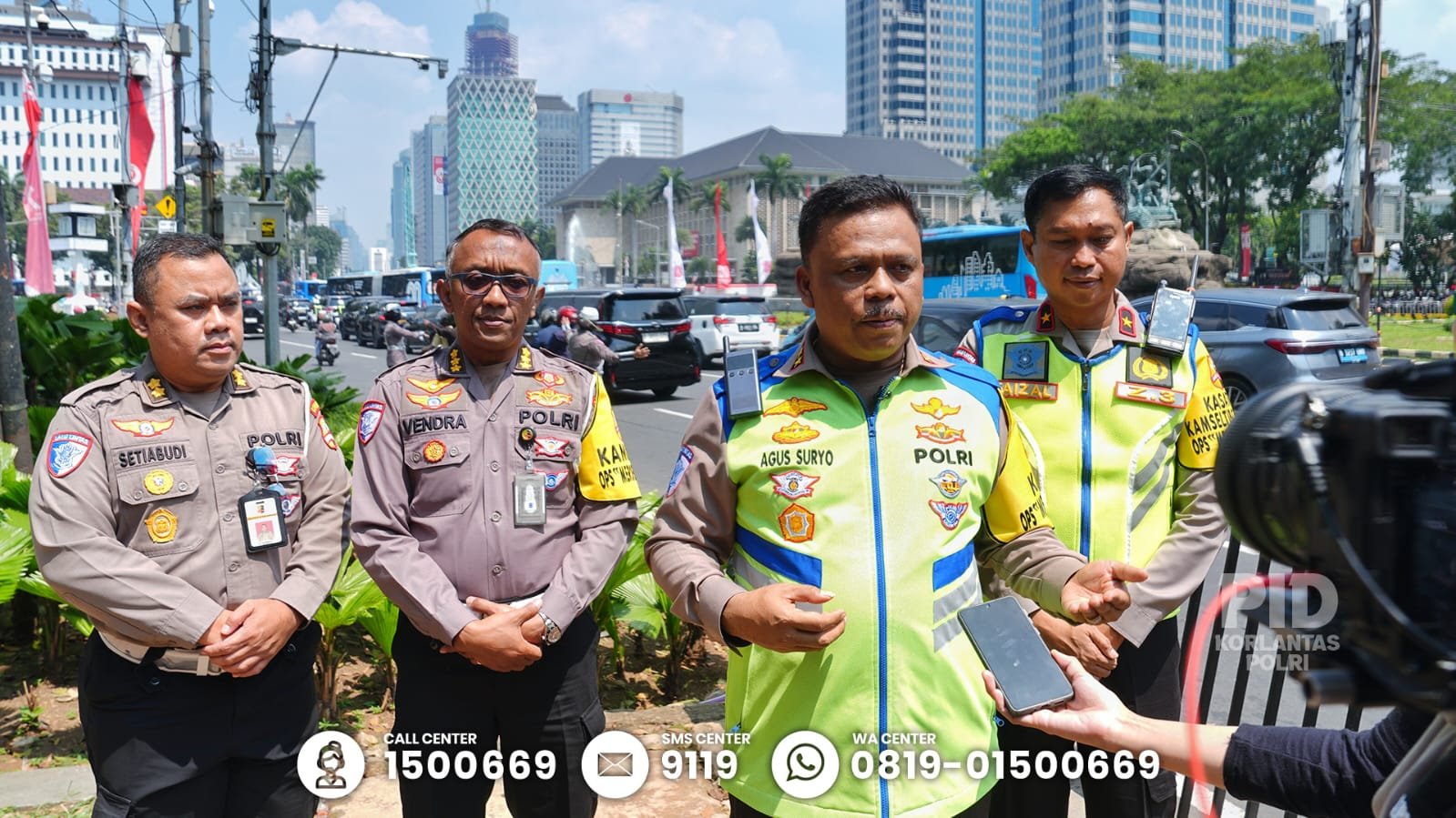 Kakorlantas Polri Irjen Agus Suryonugroho pantau langsung pengamanan HUT ke-80 RI di Monas dan Istana Negara.