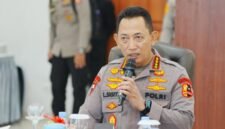 Kapolri Jenderal Listyo Sigit Prabowo usai bertemu Presiden Prabowo Subianto di Hambalang, Jawa Barat, menegaskan Polri mengusut tuntas kasus tewasnya pengemudi ojol Affan Kurniawan, Sabtu (30/8/2025). (Dok-Polri)
