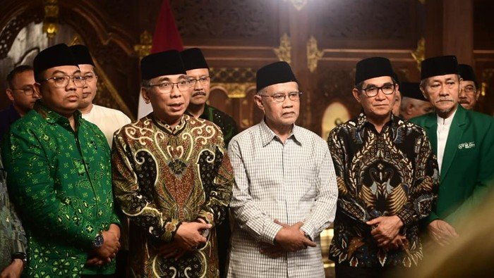 Para ketua dan sekjen ormas Islam hadir dalam pertemuan bersama Presiden untuk membahas aspirasi dan stabilitas nasional. (Dok-Sekpres)