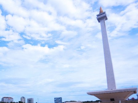 Masyarakat beraktivitas di Jakarta pada cuaca cerah Jumat, 22 Agustus 2025, tanpa hujan. (Dok-Istimewa)