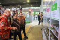 Gubernur DKI Jakarta Pramono Anung meninjau kolong tol Slipi yang telah dijadikan ruang publik dan area olahraga, Kamis (14/8/2025). (Dok-Humas DKI JKT)