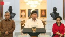 Presiden Prabowo Subianto bersama ketum parpol usai rapat di Istana, Minggu (31/8/2025). (Dok-Setpres)