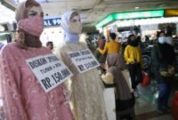 Gubernur DKI Jakarta Pramono Anung meninjau Pasar Tanah Abang dalam rangka pengumuman Lomba Digitalisasi Pasar 2025. (Dok-Humas DKI Jakarta)