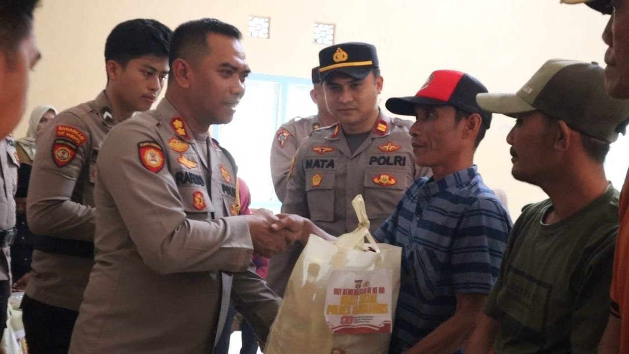 Ngobarmas dan bakti sosial Polres Tanggamus