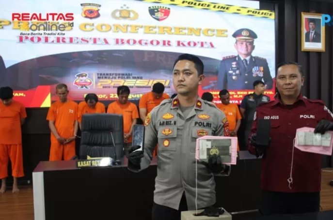 Polresta Bogor Kota mengamankan enam tersangka copet di kawasan SSA, Lapangan Sempur, dan Stasiun Bogor. (Dok-Istimewa)