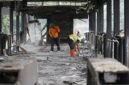 Gubernur DKI Jakarta, Pramono Anung, meninjau fasilitas publik yang rusak akibat aksi unjuk rasa di Jakarta, Senin (1/9/2025). Pemprov DKI menargetkan perbaikan seluruh halte Transjakarta dan stasiun MRT selesai pada 8–9 September 2025. (Dok-Kominfo DKI JKT)