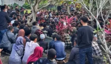 Keluarga menolak autopsi jenazah Rheza Sendy Pratama, mahasiswa Amikom Yogyakarta, yang meninggal setelah ikut aksi demo di Mapolda DIY. (Dok-Istimewa)