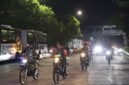 Sebanyak 350 personel gabungan TNI, Polri, dan Pemkot Jakarta Barat menggelar patroli skala besar untuk menjaga keamanan dan memberikan rasa aman bagi masyarakat pada Minggu (31/8/2025) malam. (Dok-Polres Jakbar)
